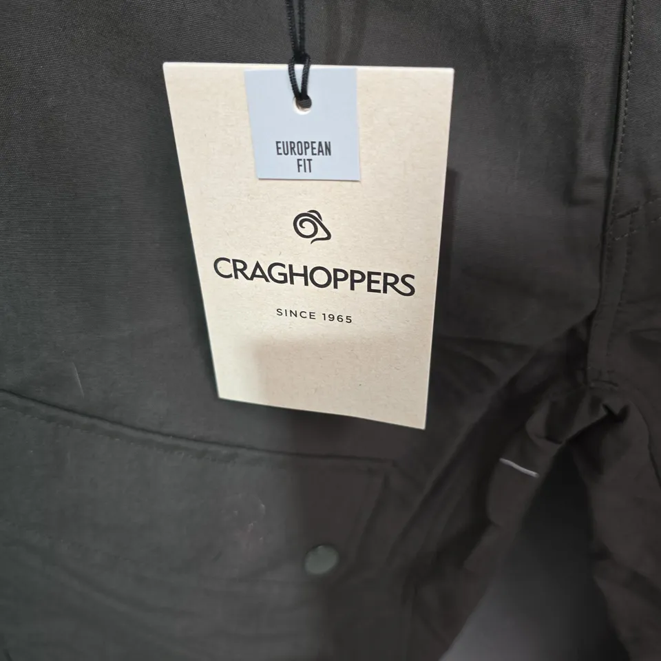 CRAGHOPPERS SLIM FIT CARGO TROUSERS – EUROPEAN FIT, EU46R/FR40R 