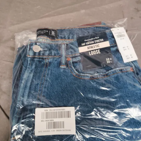 ABERCROMBIE & FITCH A&F VINTAGE STRETCH ATHLETIC LOOSE JEANS – UK 32