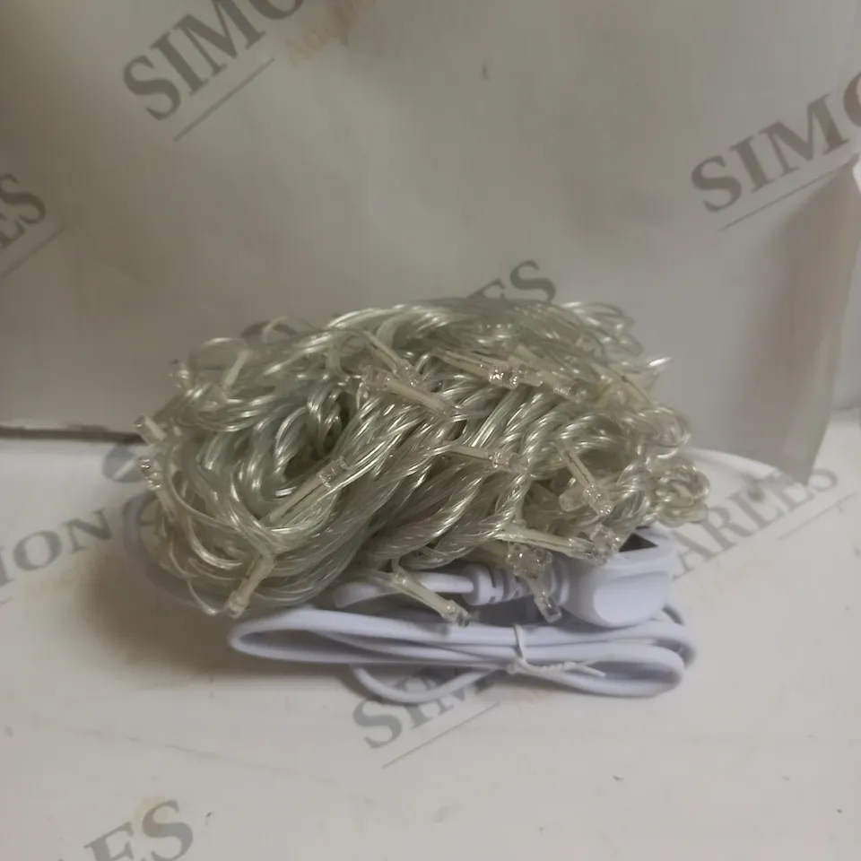 BOX OF 50 100 LIGHT LED STRING LIGHTS IN MULTICOLOUR 
