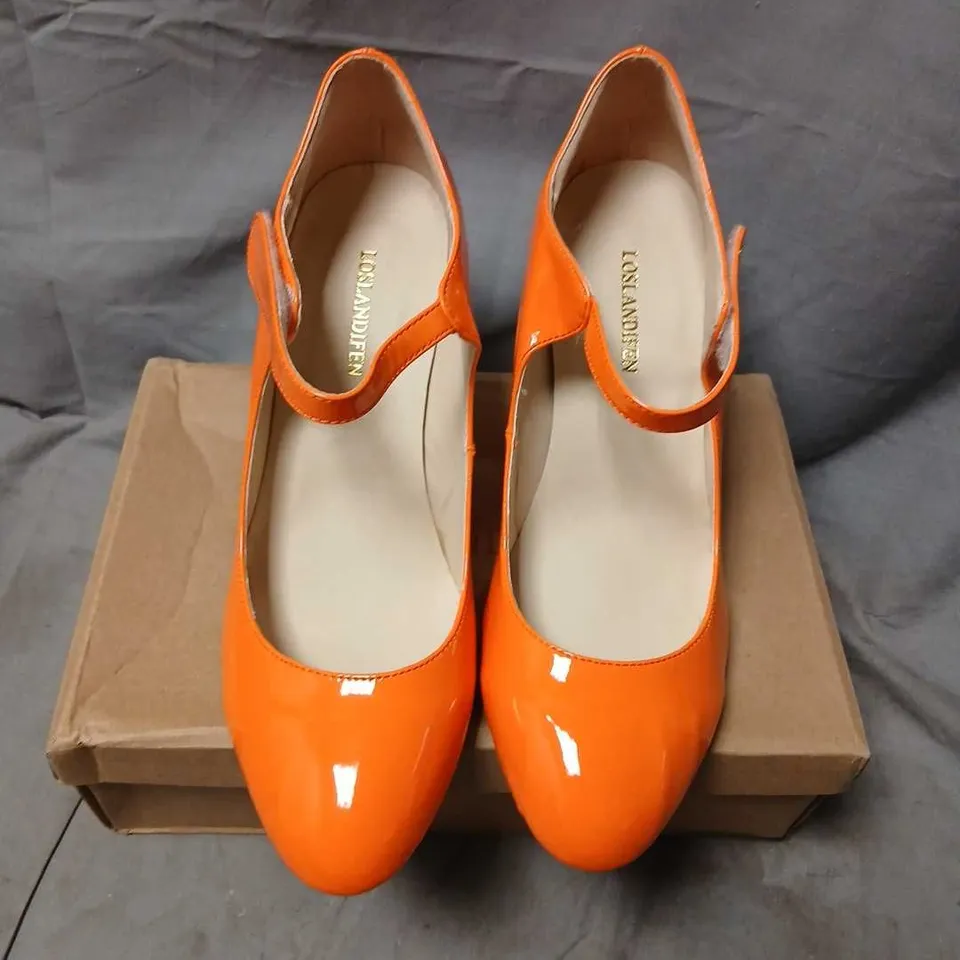 LOSLANDIFEN ORANGE PATENT MARY JANE HIGH-HEELED SHOES – UK7 (EU40)