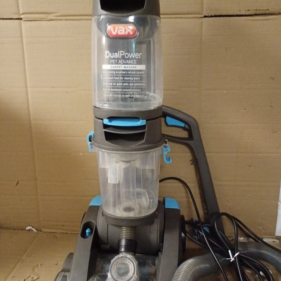 VAX DUAL POWER PET ADVANCE CARPET CLEANER