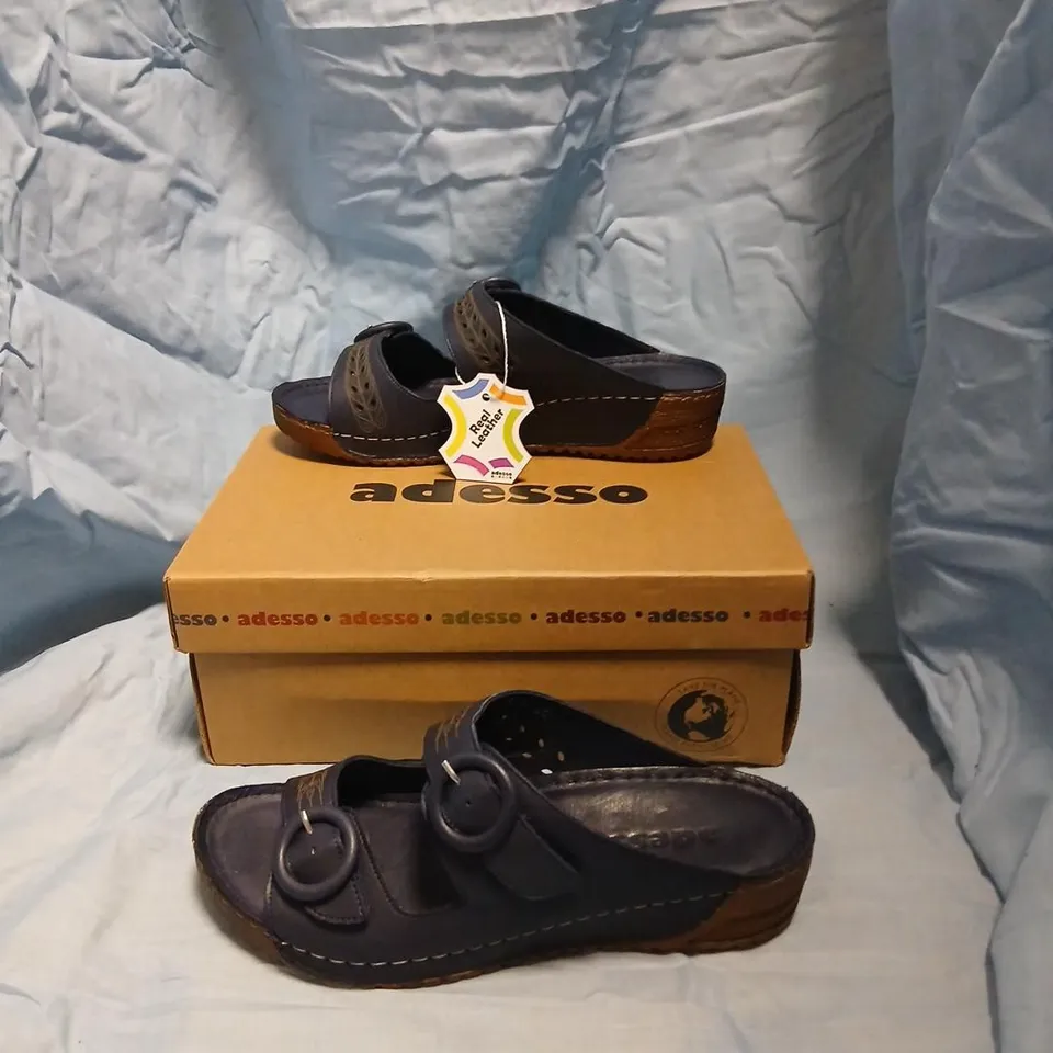 ADESSO NAVY LEATHER WEDGE SANDALS – WOMEN'S UK SIZE 40