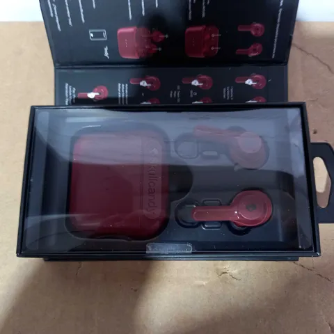 SKULLCANDY INDY TRUE WIRELESS EARBUDS - RED