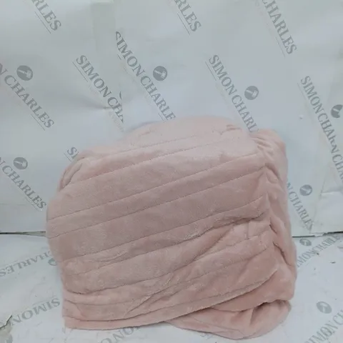 BOXED COZEE HOME VELVETSOFT HEATED THROW IN PINK