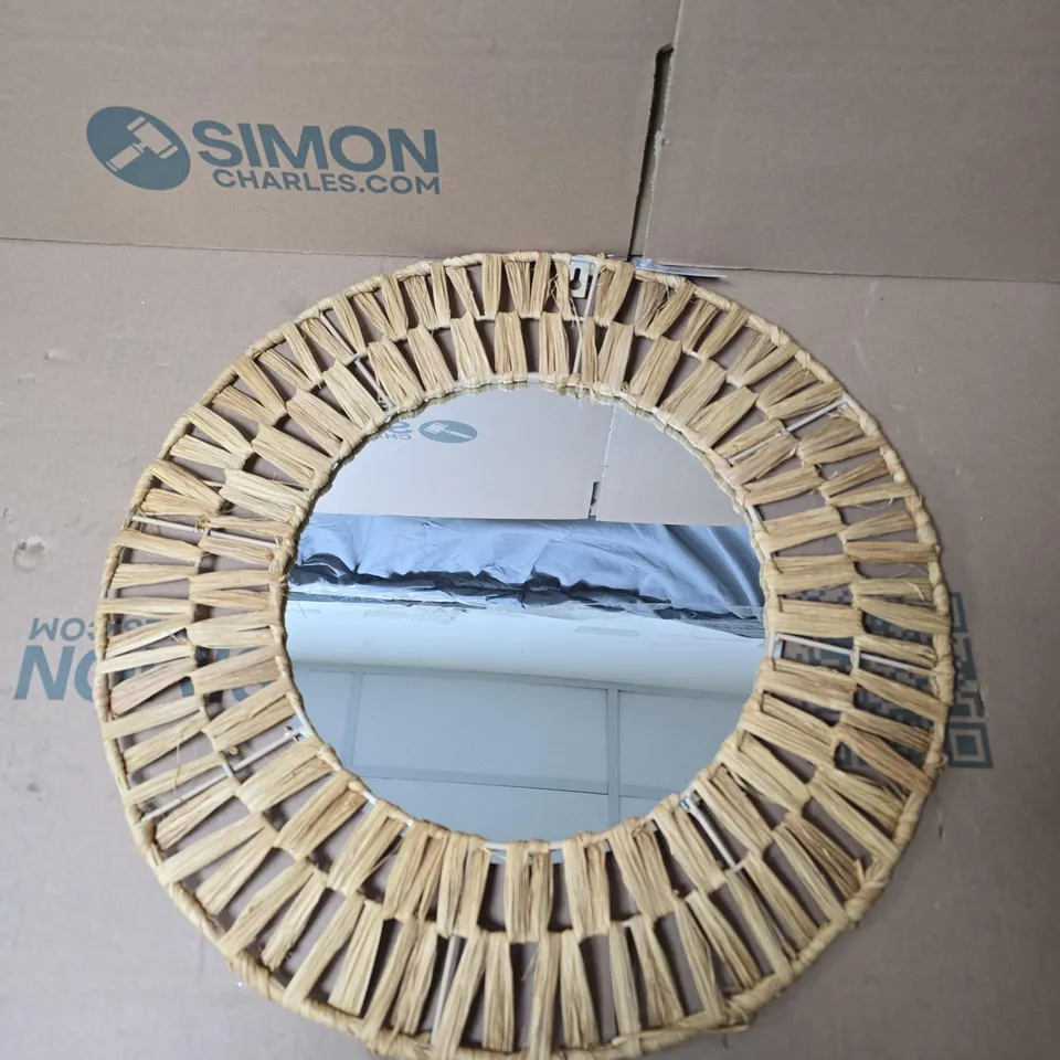 SET OF 6 GISELA GRAHAM WOVEN RAFFIA ROUND WALL MIRROR - MEDIUM 