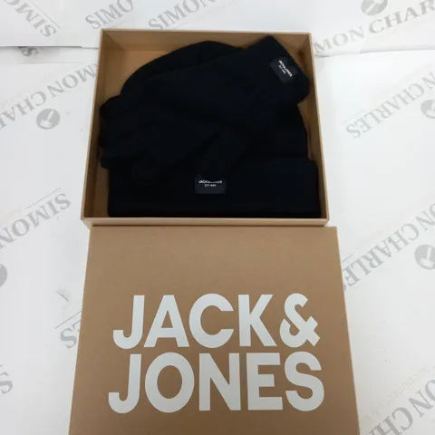 BOXED JACK AND JONES BEANIE AND GLOVE KNIT GIFTSET