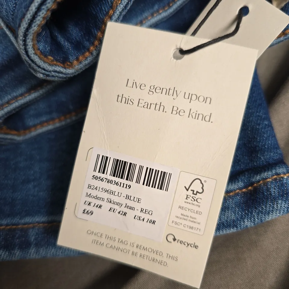 WOMEN'S BLUE DENIM JEANS – MODERN SKINNY JEAN (UK 14R, EU 42R, US 10R)