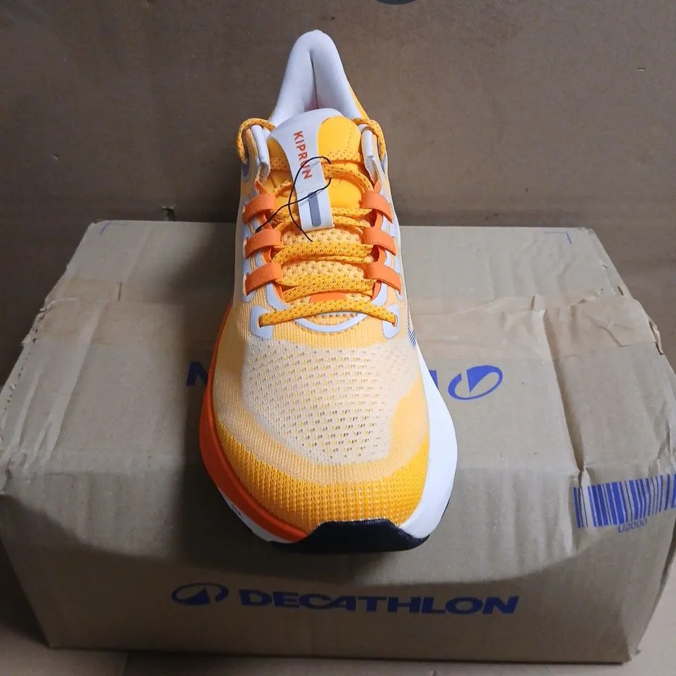 PAIR OF KIPRUN RUNNING SHOES – YELLOW/ORANGE, UK 8
