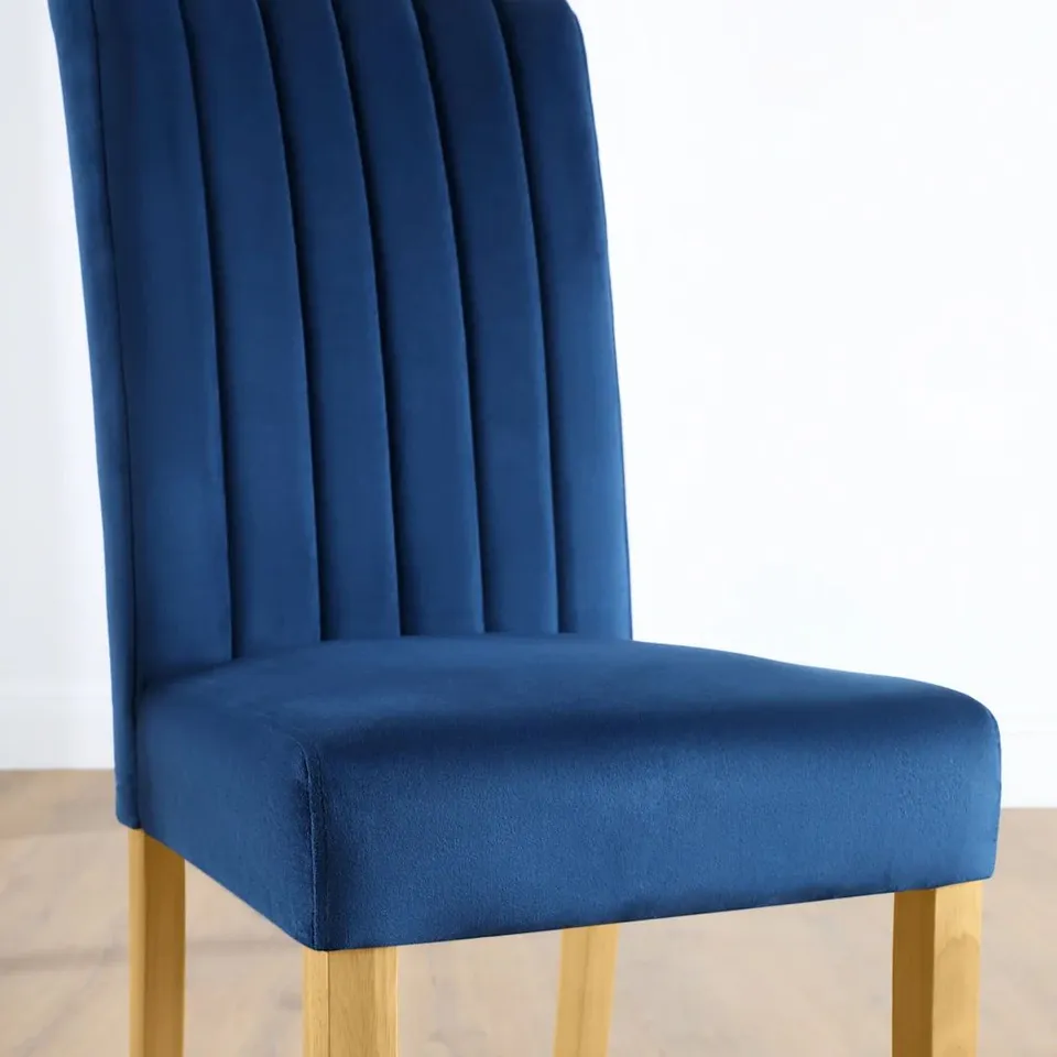 BOXED SALISBURY BLUE VELVET DINING CHAIR (OAK LEG)