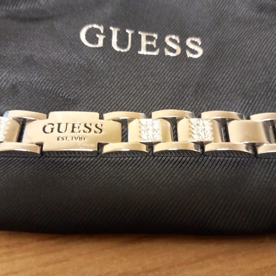 BOXED GUESS FRONTIERS CURB BRACELET 