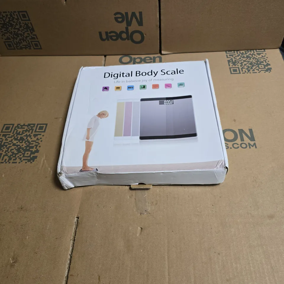 DIGITAL BODY SCALE - BOXED BATHROOM SCALE