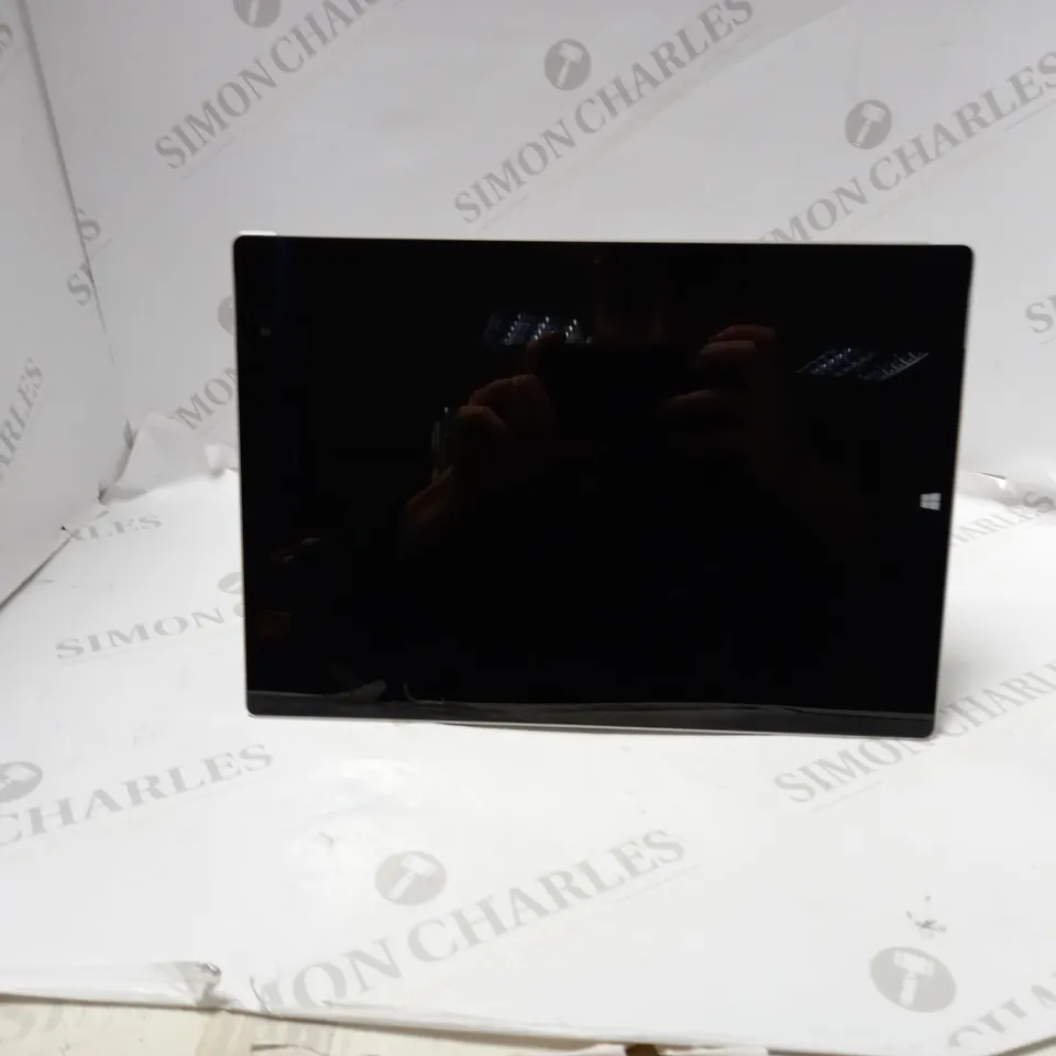 MICROSOFT SURFACE PRO 4 - PLATINUM 