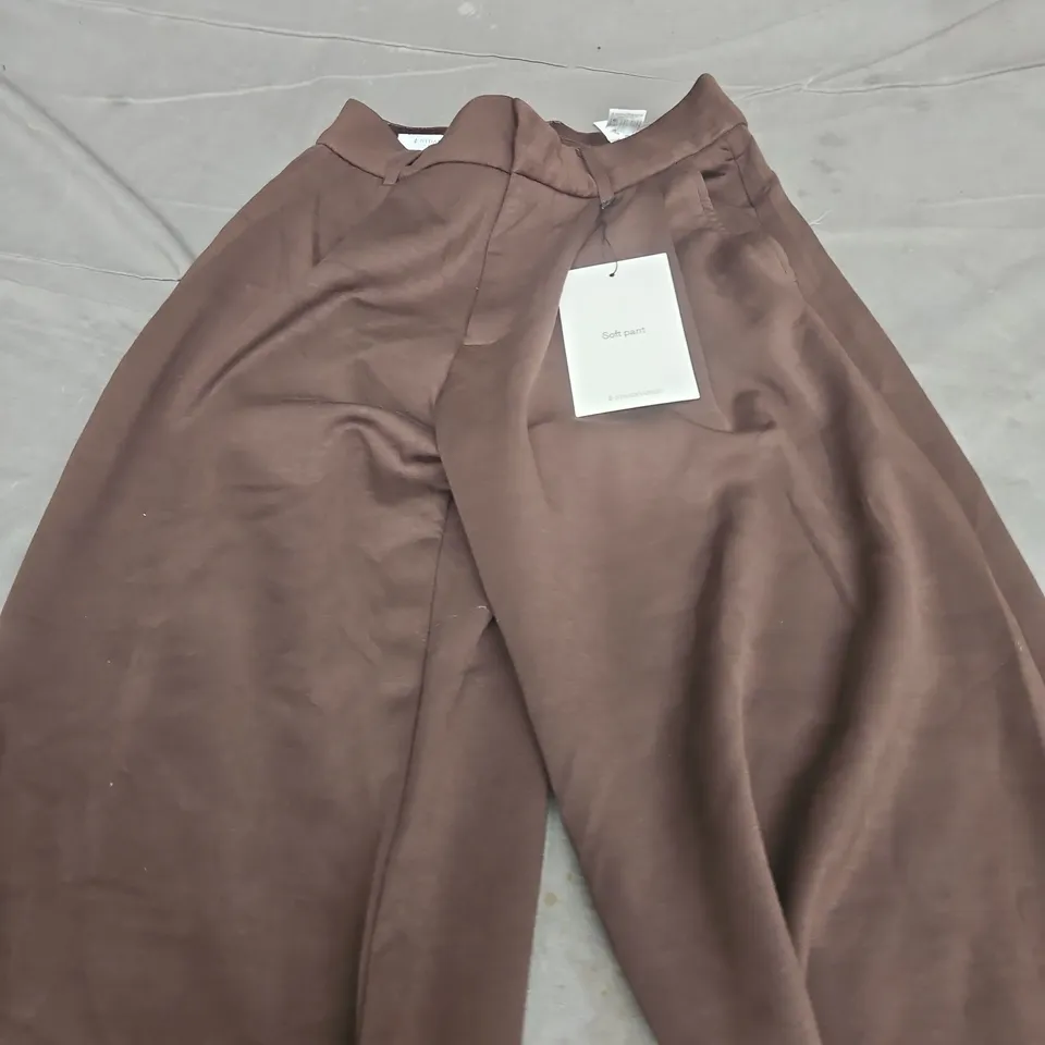 STRADIVARIUS SOFT PANT – WOMEN'S, UK 6