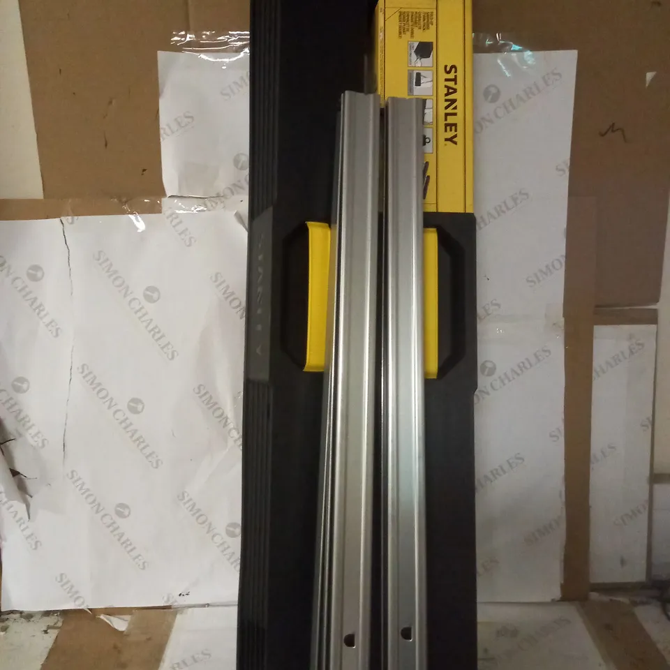 STANLEY WORK BENCH 