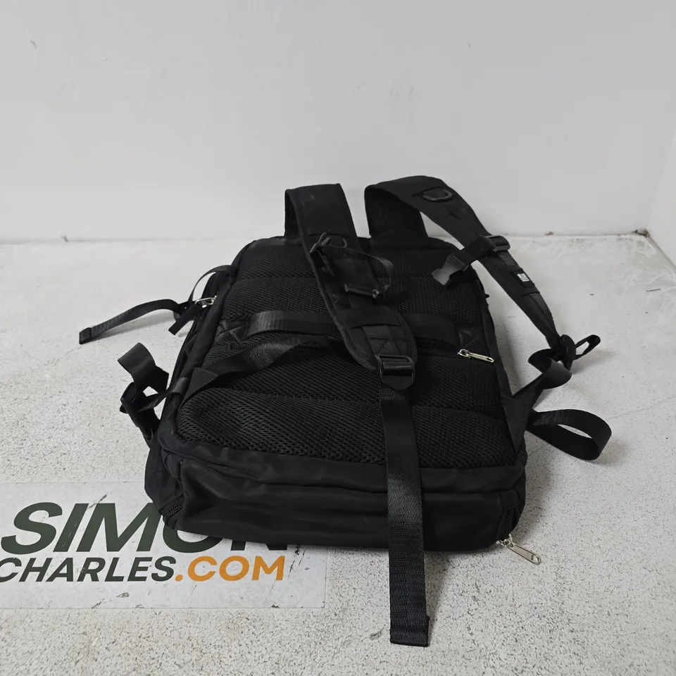 WEEKEND OFFENDER BACKPACK – BLACK