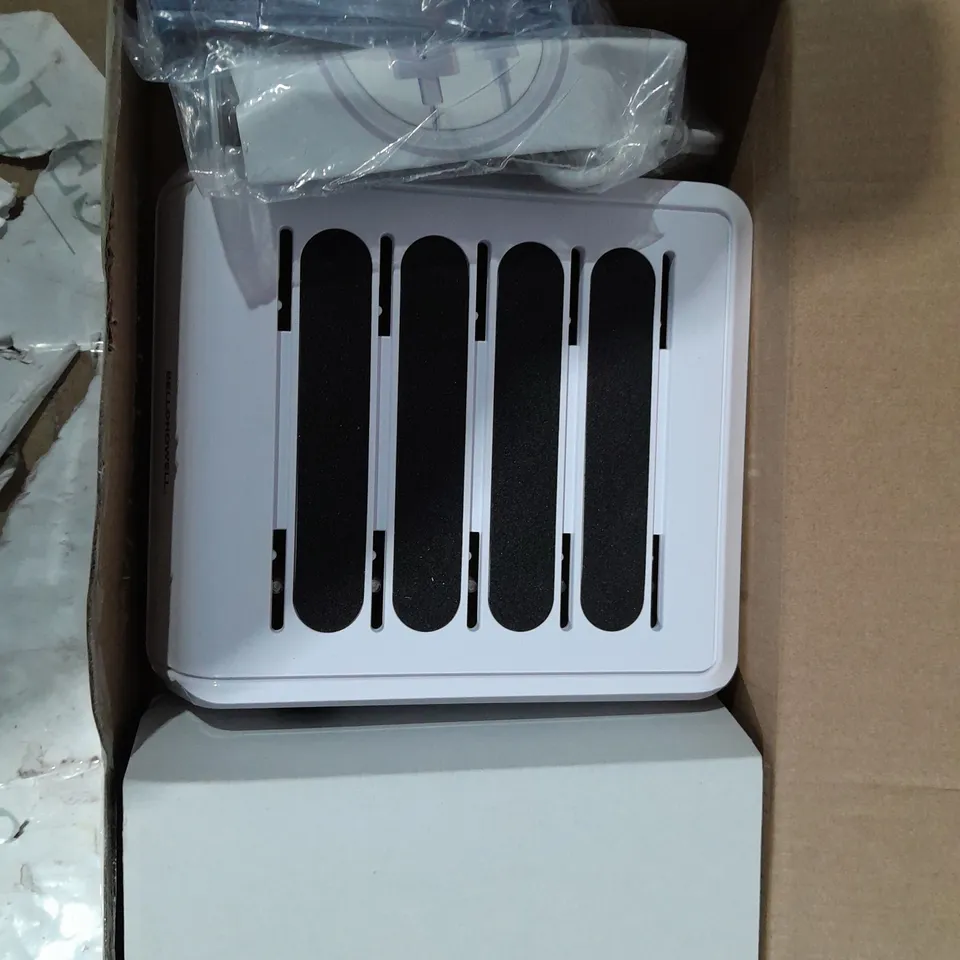 BELL & HOWELL MULTI DEVICE USB CHARGING STATION
