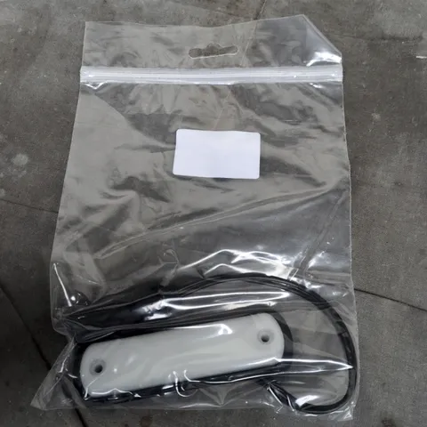 APPROXIMATELY 65 VTA-02 MARKER VEHICLE LIGHTS