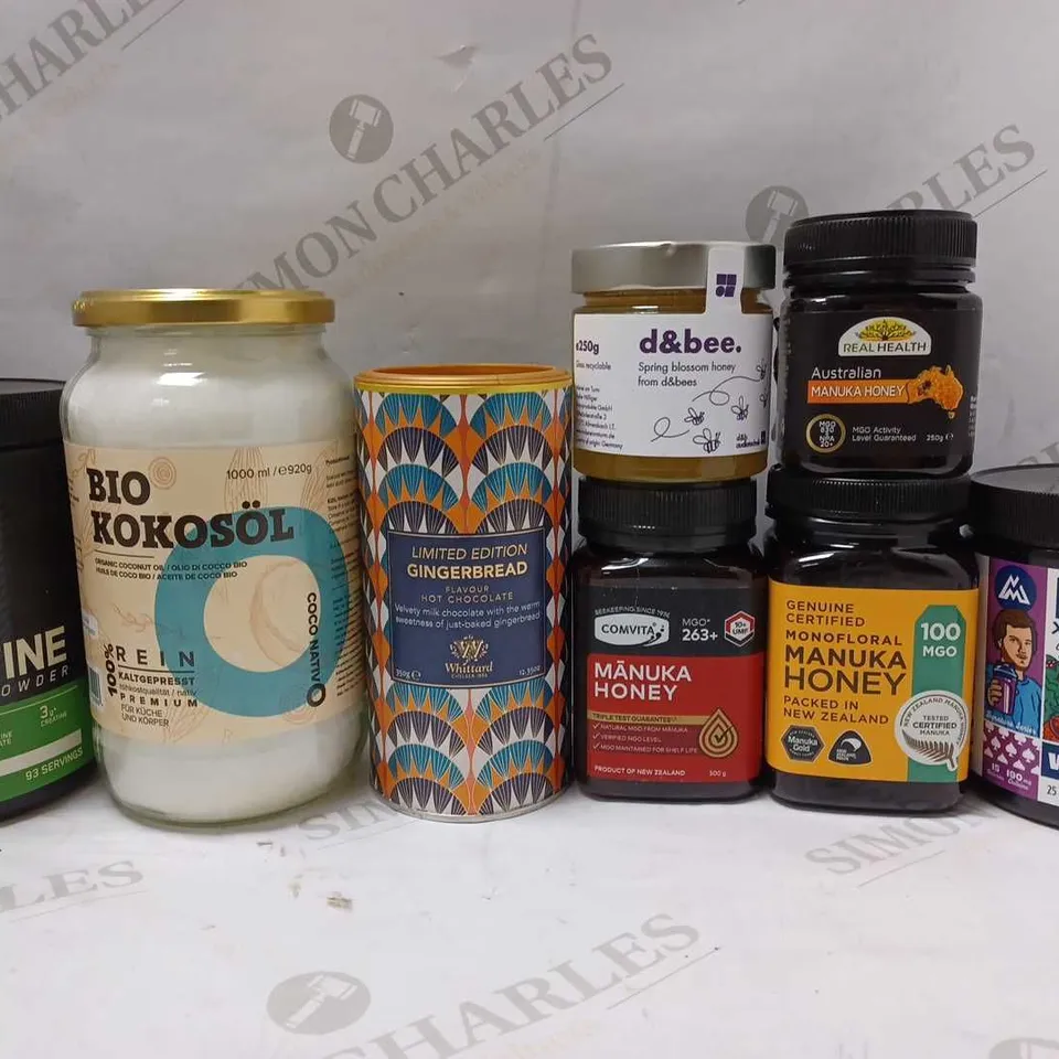 LOT 8 APPROX 8 ASSORTED FOOD/DRINK ITEMS TO INCLUDE OPTIMUM NUTRITION MICRONISED CREATINE POWDER, WHITTARD GINGERBREAD HOT CHOCOLATE, MAKUNA HONEY, ETC 