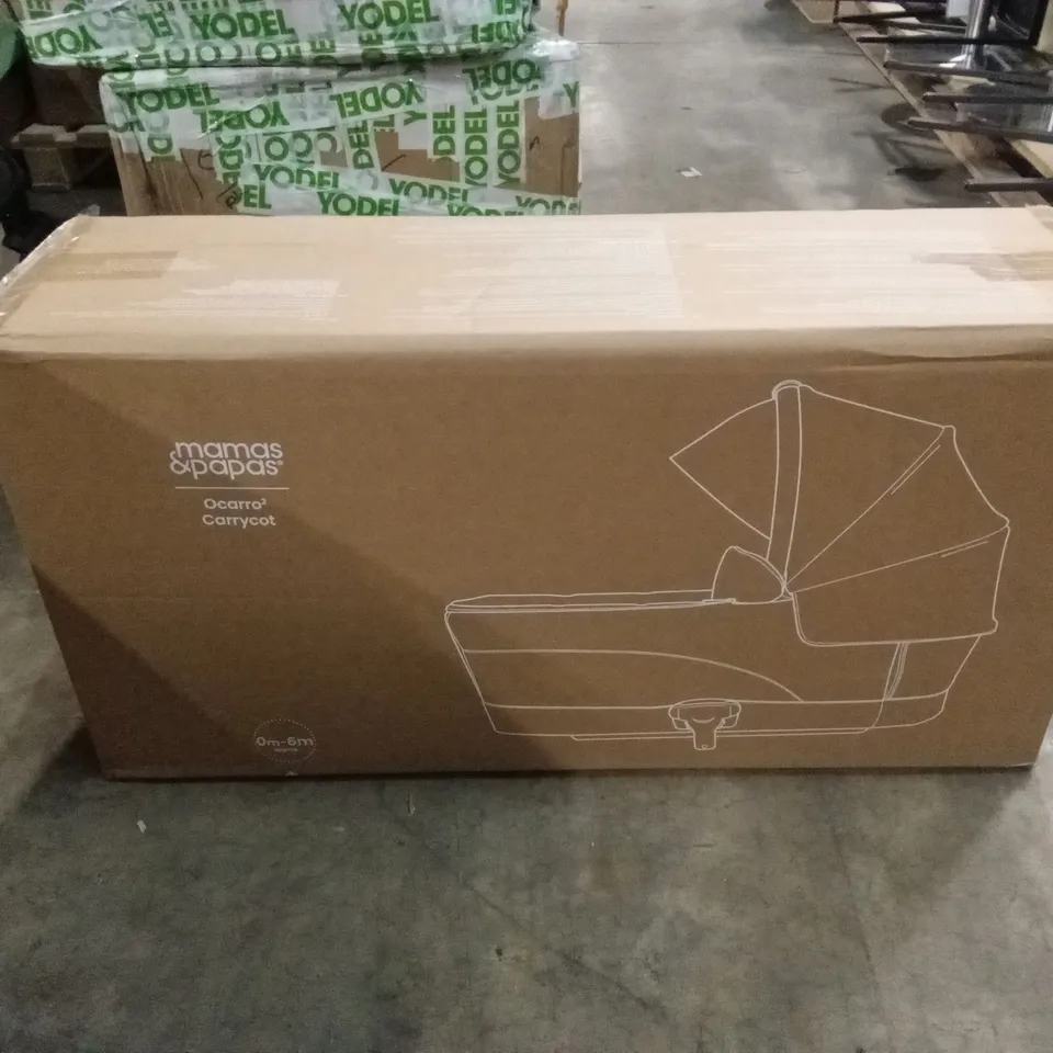 BOXED MAMAS & PAPAS OCARRO² CARRYCOT