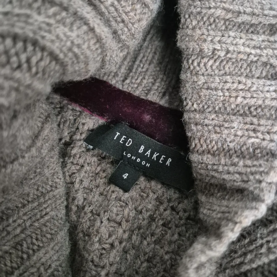 TED BAKER LONDON KNIT CARDIGAN, UK 4