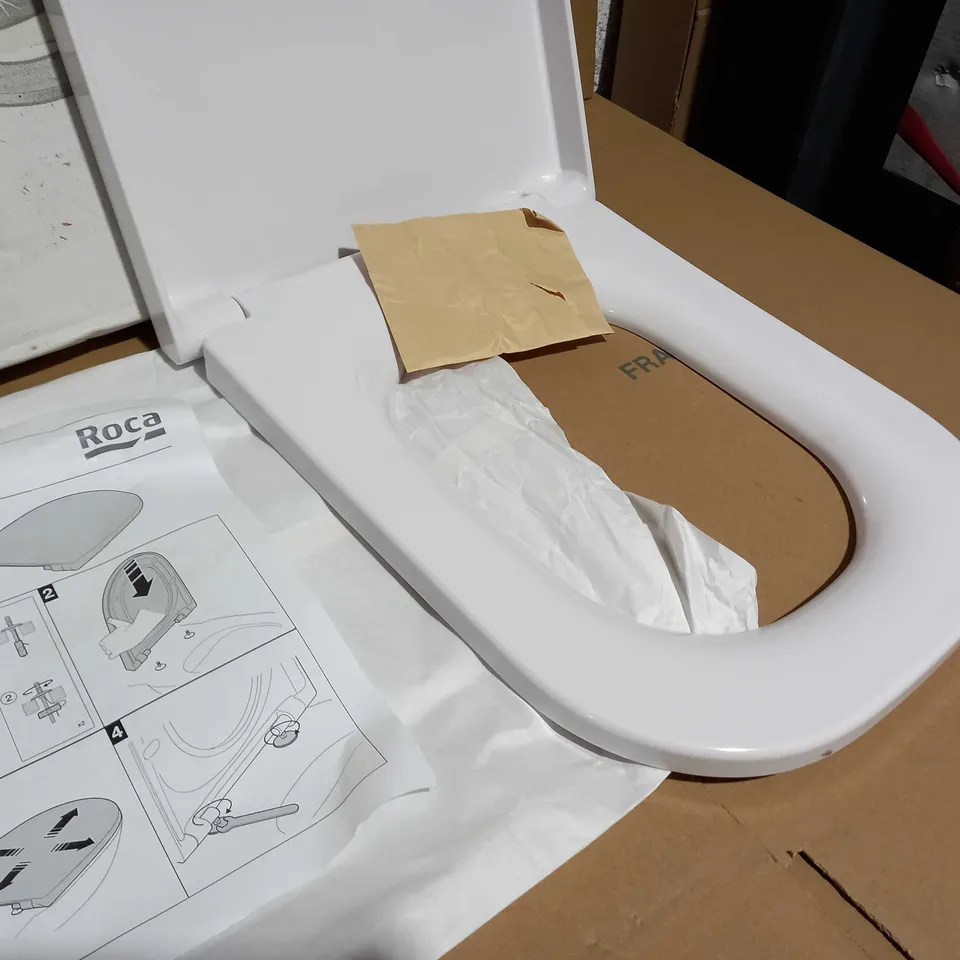 ROCA THE GAP STANDARD TOILET SEAT 