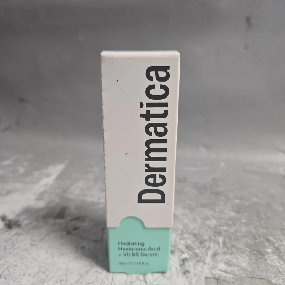 DERMATICA HYDRATING HYALURONIC ACID + VIT B5 SERUS - 30ML