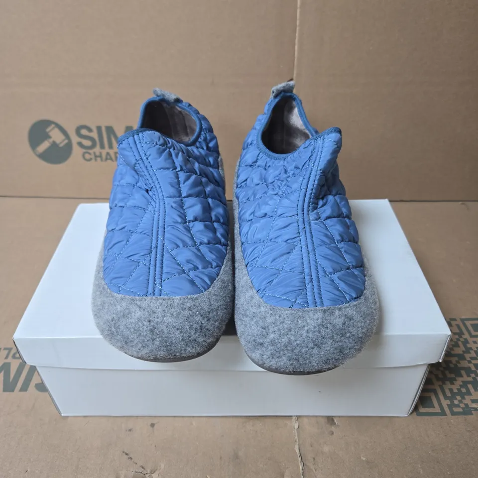 LOTUS ALONDRA ULH112 BLUE SLIPPERS SIZE 39 BOXED