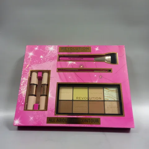 REVOLUTION MAKEUP ALL ABOUT THE CONTOUR