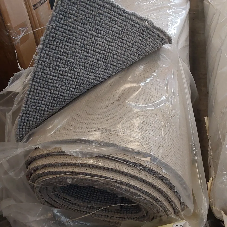 ROLL OF QUALITY HABBERLEY CLASSIC DESERT FOX CARPET // SIZE: UNSPECIFIED 