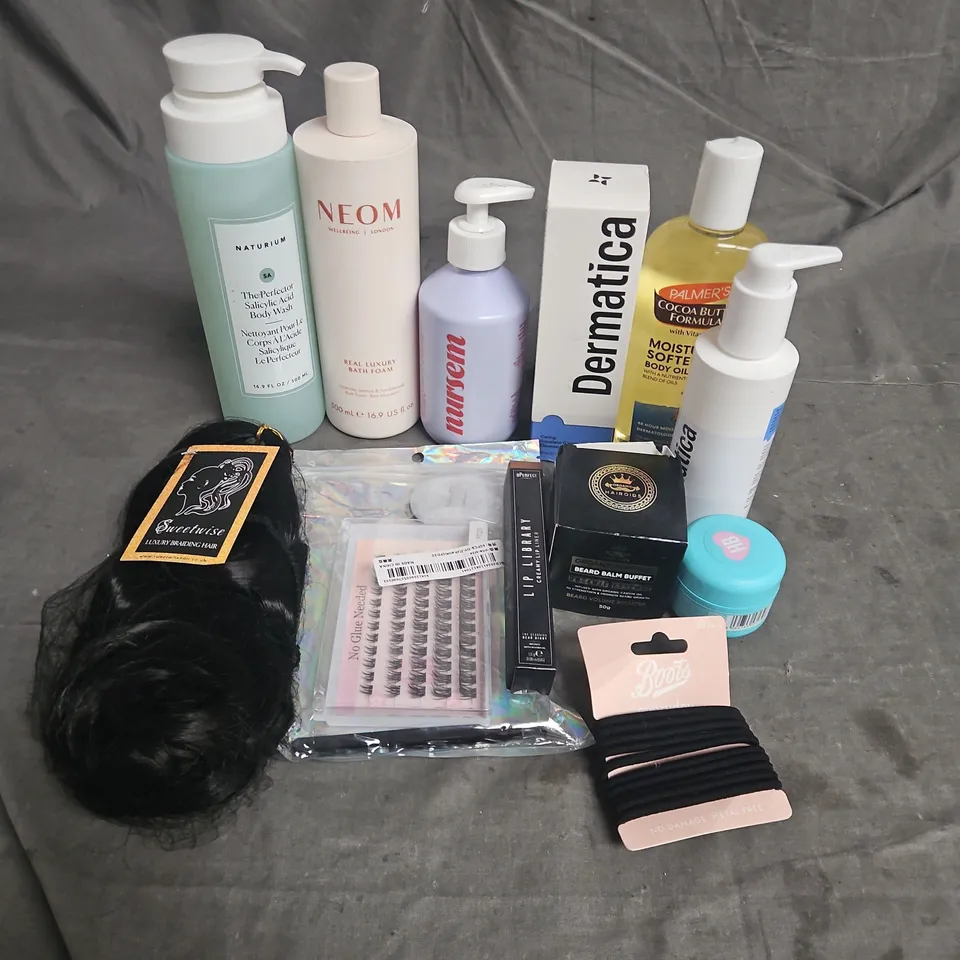 APPROXIMATELY 20 ASSORTED HEALTH & BEAUTY PRODUCTS TO INCLUDE - HAIRBURST HAIR MASK - DERMATICA SQUALENE CREAM CLEANSER - NURSEN CARING HAND WASH - ETC