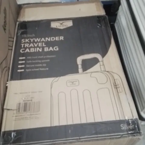 BOXED LUGG 15INCH SKYWANDER TRAVEL CABIN BAG SILVER