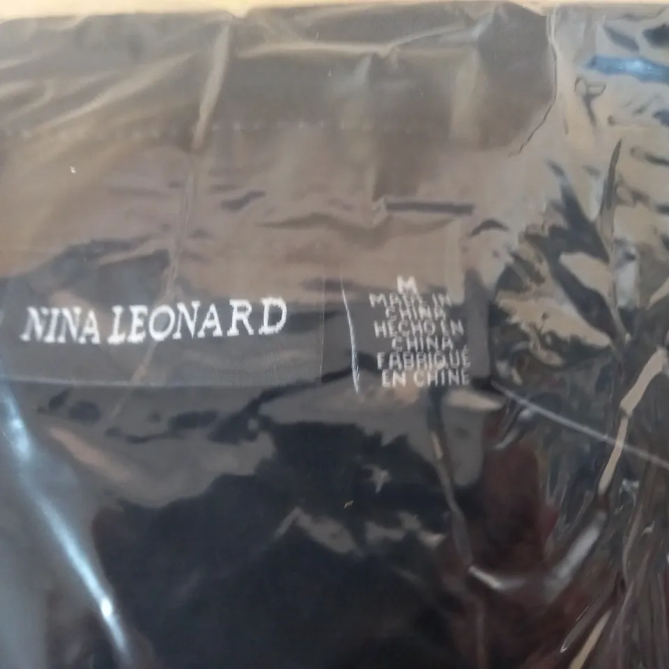 BRAND NEW ELBOW SLEEVE BUTTON UP STRETCH DENIM DRESS BY NINA LEONARD BLACK - SIZE MEDIUM