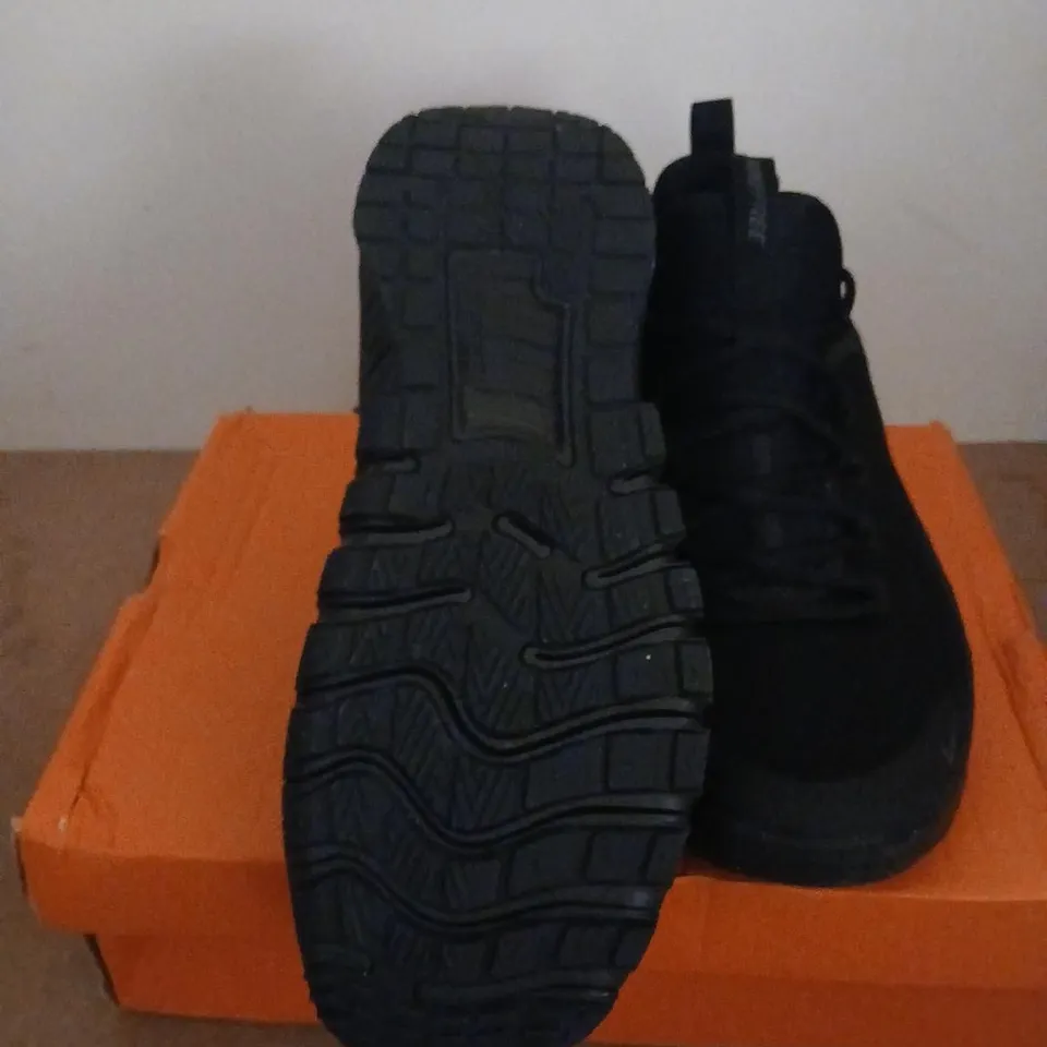 NIKE FREE METCON 6 TRAINING SHOES – BLACK, UK 8 (EU 42.4)