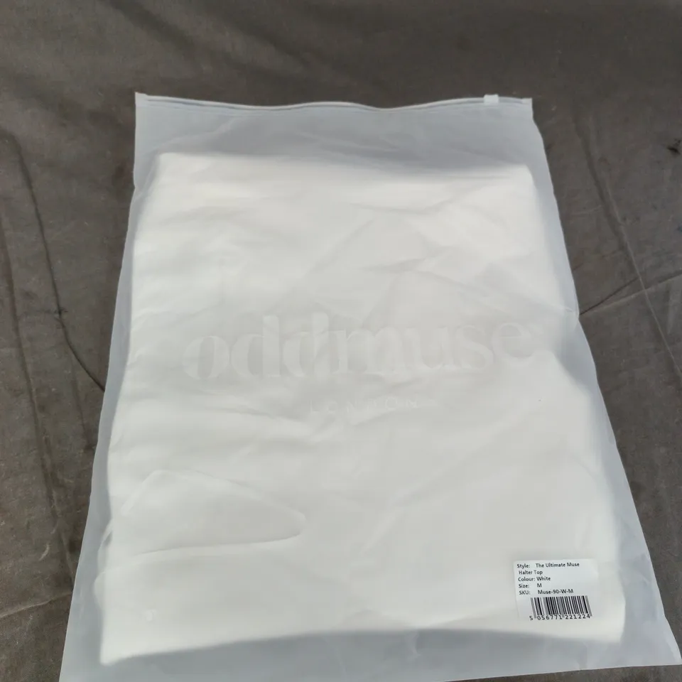 BAGGED ODDMUSE THE ULTIMATE MUSE HALTER TOP - WHITE, SIZE M