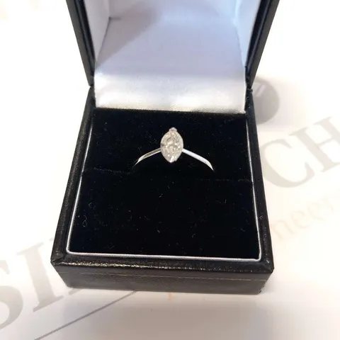 18CT WHITE GOLD SOLITAIRE RING SET WITH A NATURAL MARQUISE CUT DIAMOND WEIGHING, +0.80CT