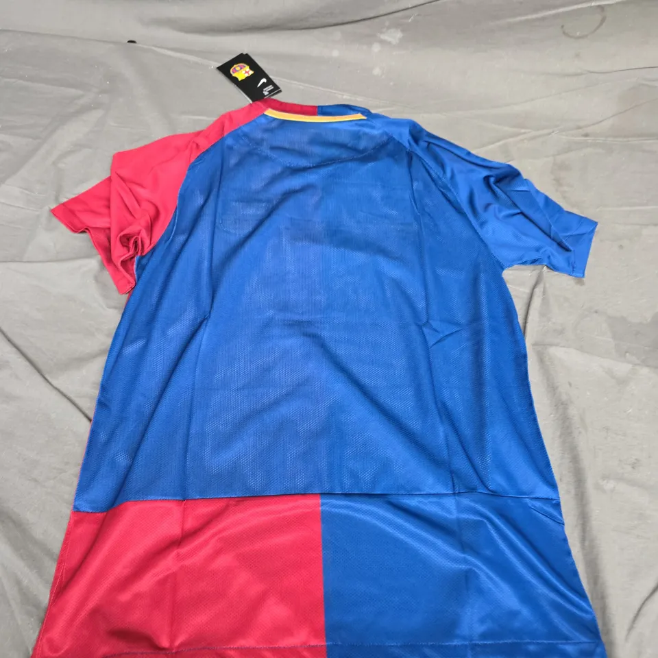 FC BARCELONA NIKE UNICEF HOME FOOTBALL SHIRT – SIZE L (08/09)