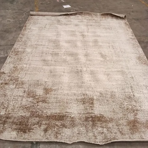 QUALITY DESIGNER AREA RUG 200X275 CM APPROX