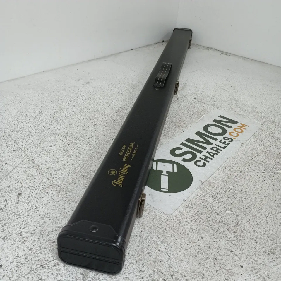 KangLong Hand Made Billiards Cue in Case with Chalk