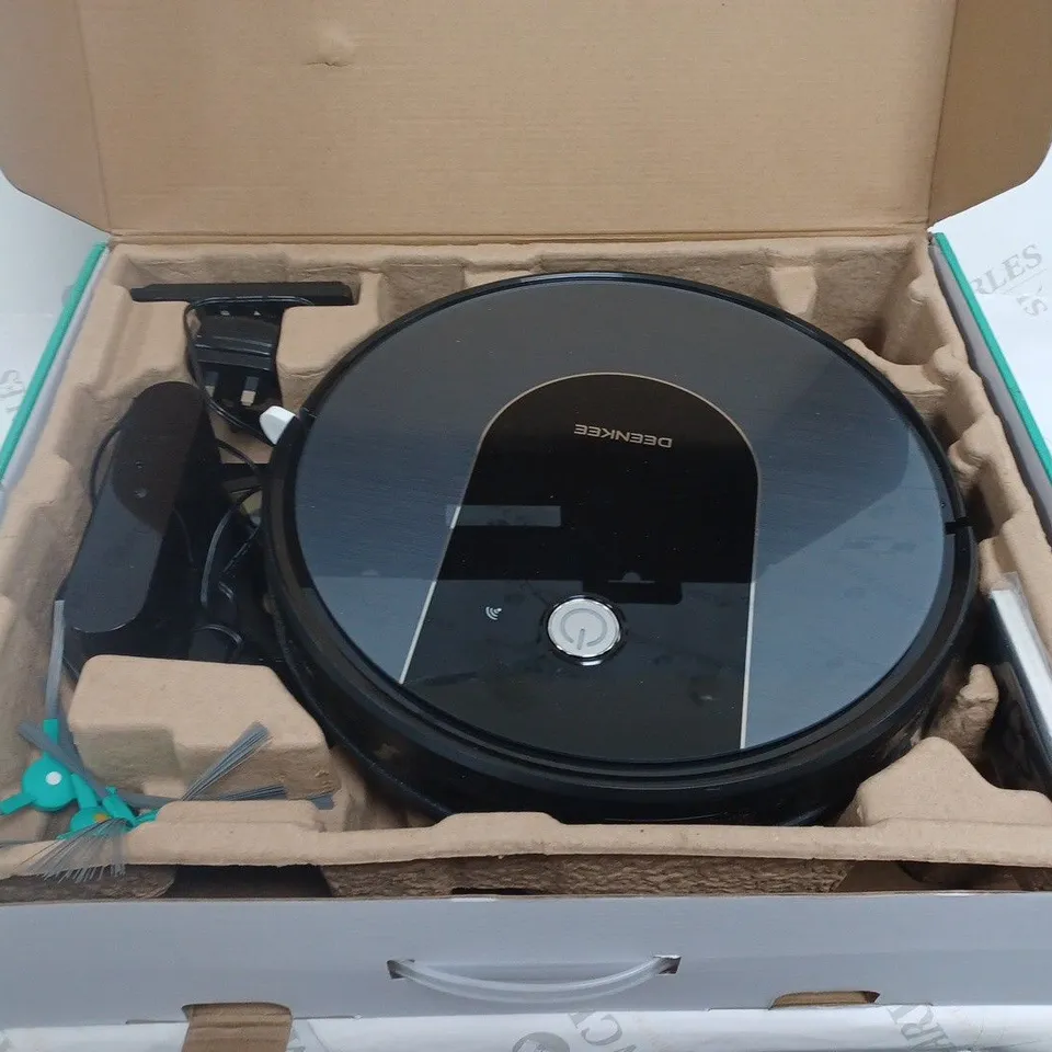 BOXED DEENKEE DK700 ROBOTIC VACUUM CLEANER 