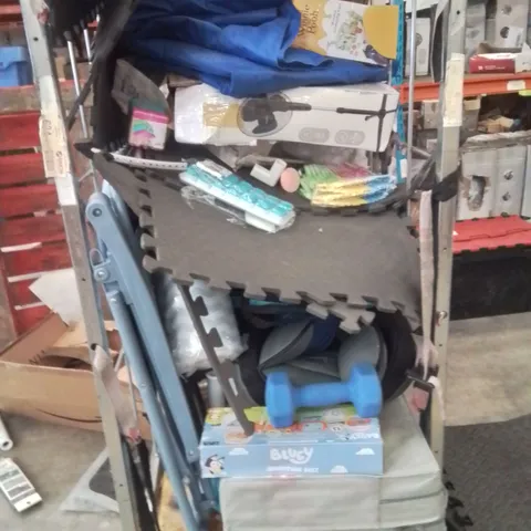 CAGE OF ASSORTED HOUSEHOLD GOODS AND PRODUCTS TO INCLUDE;BABY CHANGING PAD,GYM MATS,FAN,SUN LOUNGER,WEIGHTS