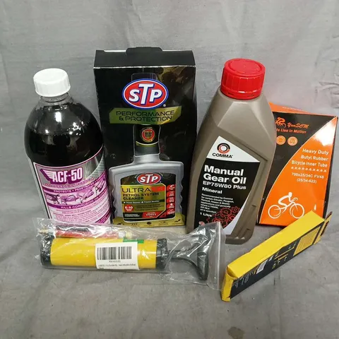 APPROXIMATELY 10 ASSORTED VEHICLE PARTS & ACCESSORIES TO INCLUDE MANUAL GEAR OIL, ACF-50, BICYCLE INNER TUBE, ETC - COLLECTION ONLY