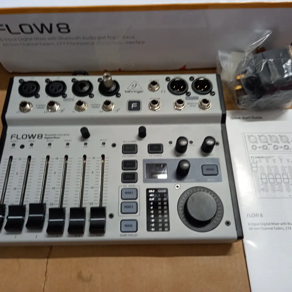 BOXED BEHRINGER FLOW 8 8-INPUT DIGITAL MIXER
