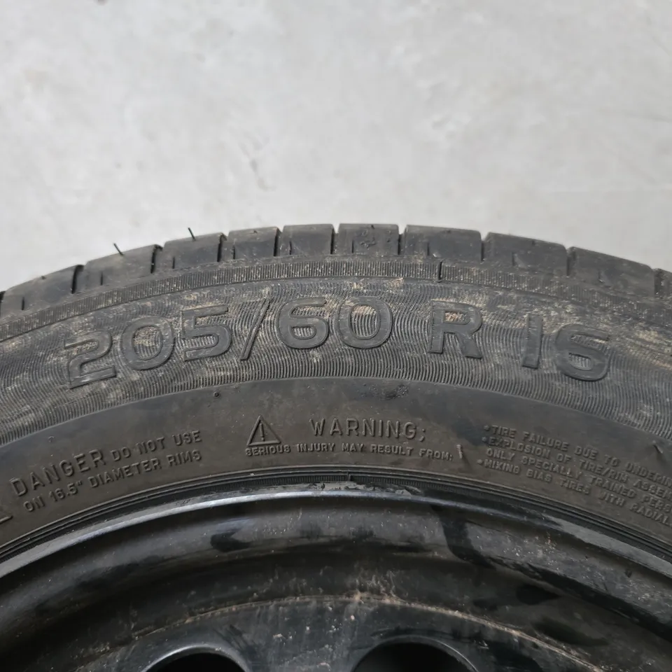 MICHELIN 205/60R16 TYRE ON STEEL WHEEL – 16 INCH, USED