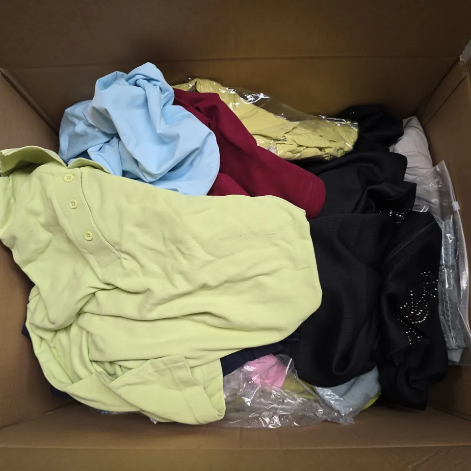 LARGE BOX OF APPROXIMATELY 20 ASSORTED CLOTHING ITEMS IN VARIOUS SIZES, STYLES AND COLOUR 