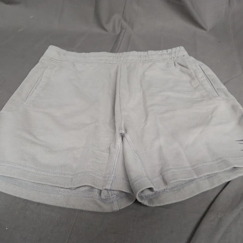 GYMSHARK POWER WASHED 2.0 5" SHORTS SIZE M