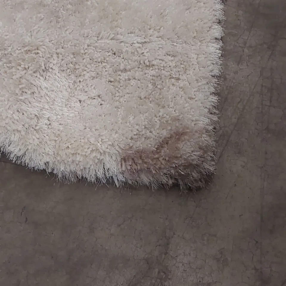 QUALITY DESIGNER AREA RUG - APPROXIMATELY 285 x 200cm