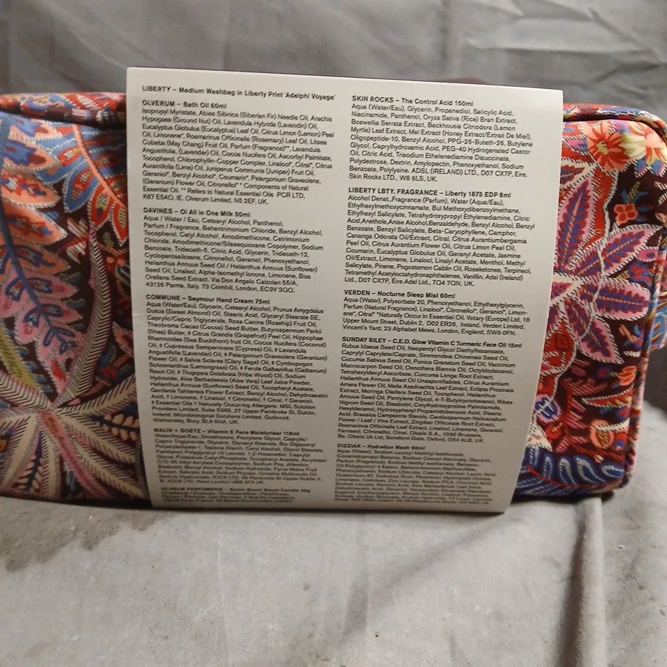 LIBERTY THE OVERNIGHT EDIT GIFT BAG – OVER NIGHT (PAISLEY FABRIC TOTE)