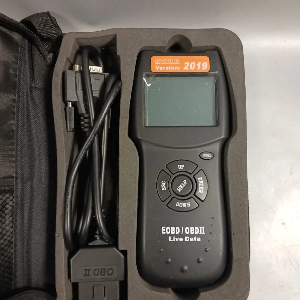 D900 EOBD/OBDII LIVE DATA ERROR CODE READER 