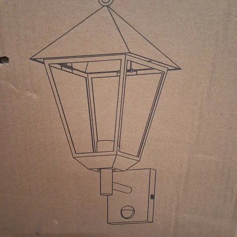 BOXED OUTDOOR WALL LIGHT