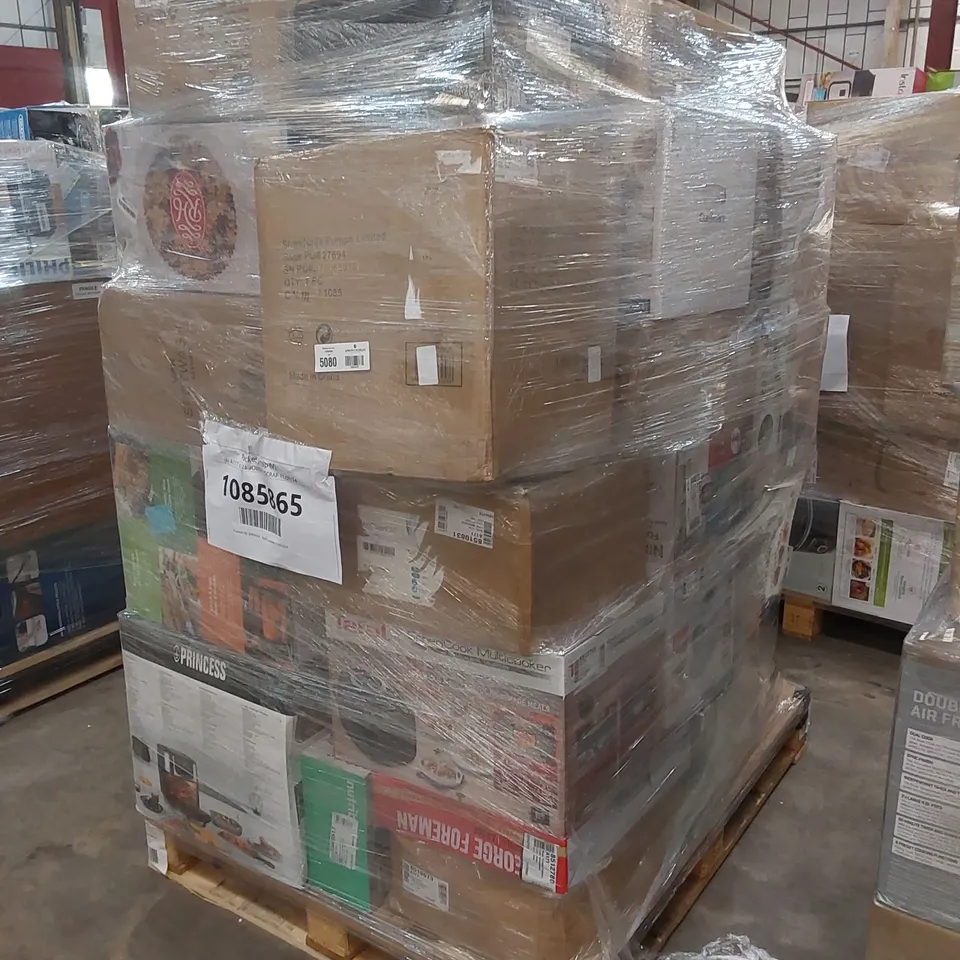 PALLET OF APPROXIMATELY 32 UNPROCESSED RAW RETURN HOUSEHOLD AND ELECTRICAL GOODS TO INCLUDE;